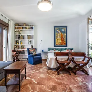 Appartement Con Patio Cordobés En San Basilio, Cordoue